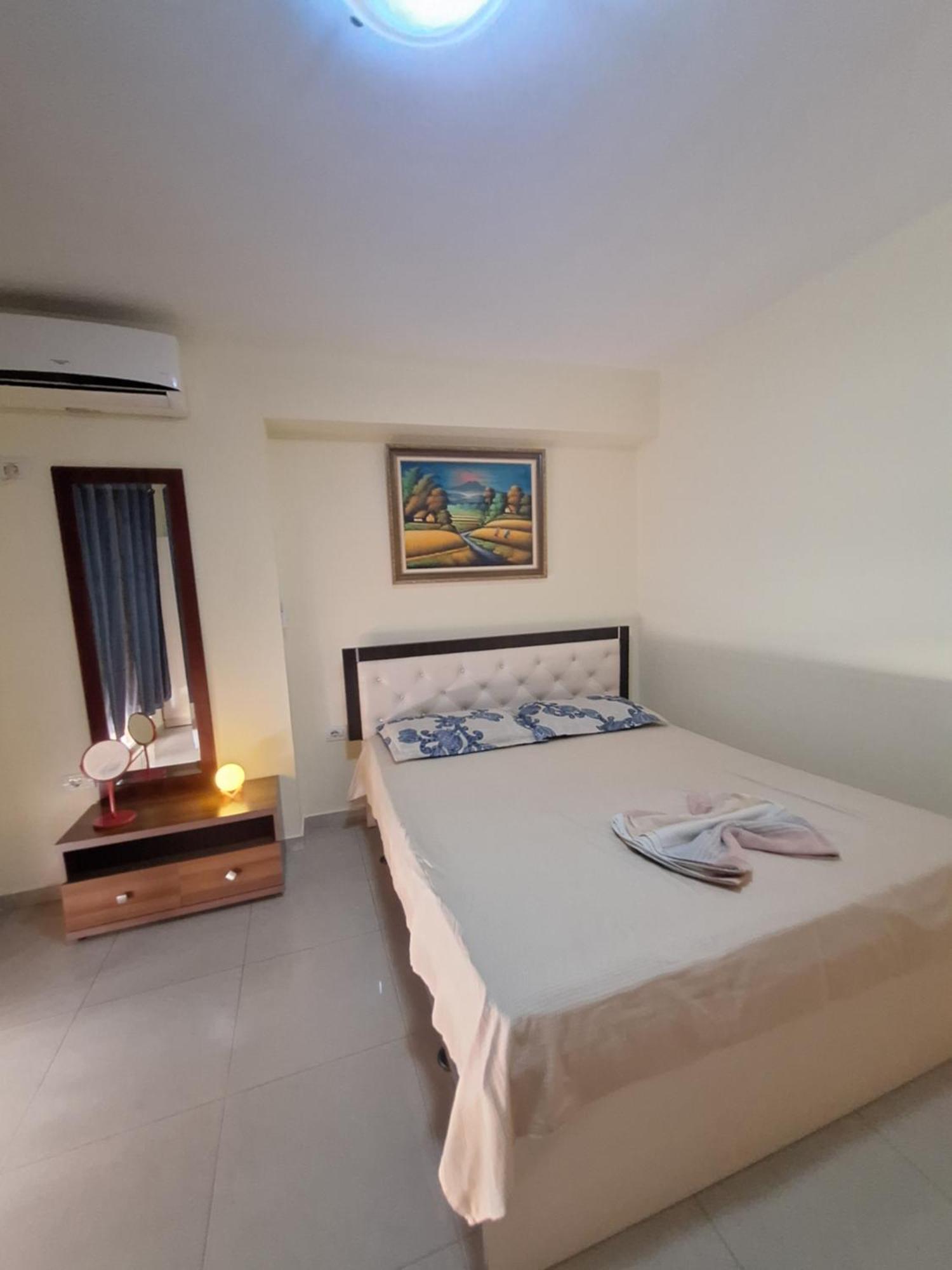 Tirana Center Apartament Eksteriør billede